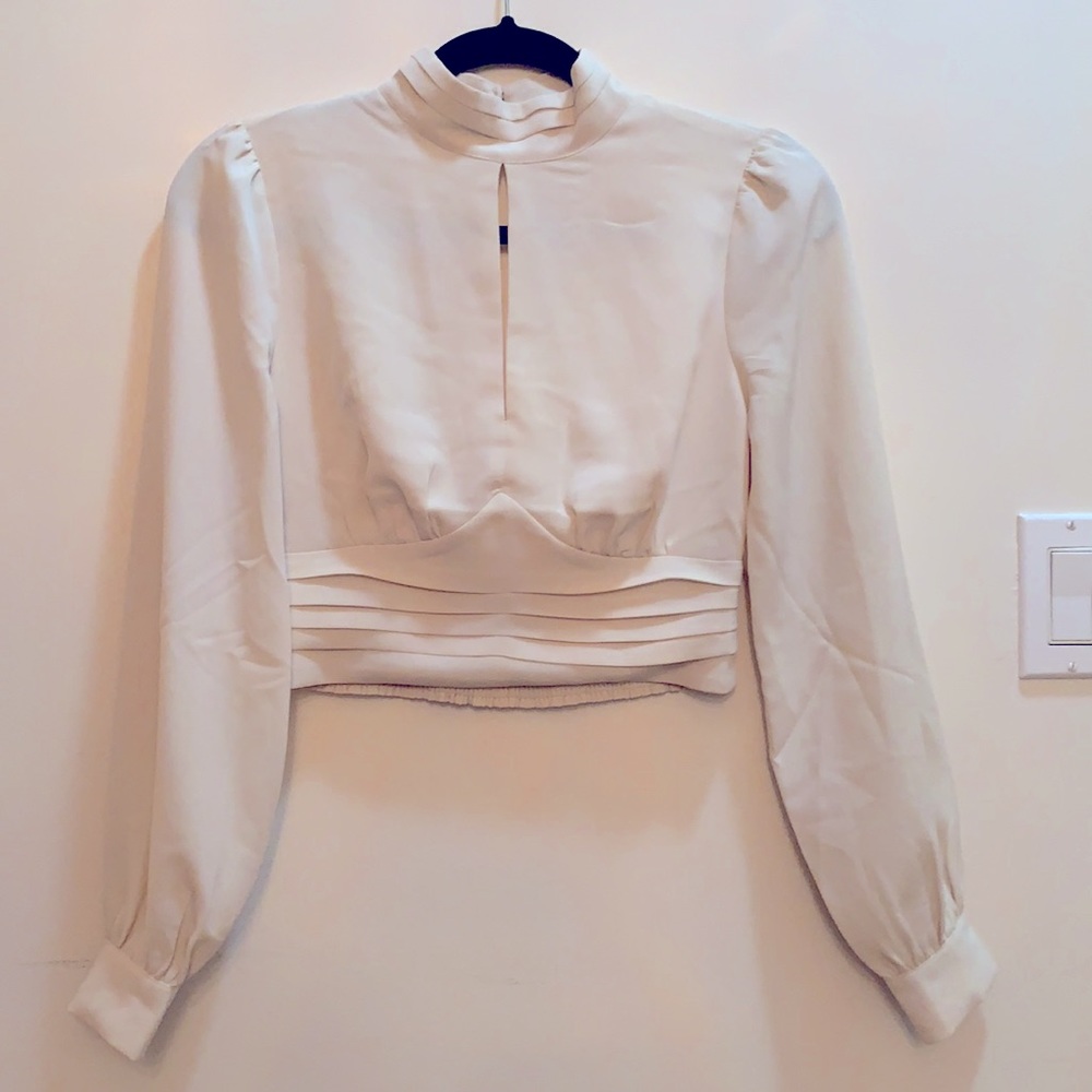 J.O.A. Cropped Backless Blouse